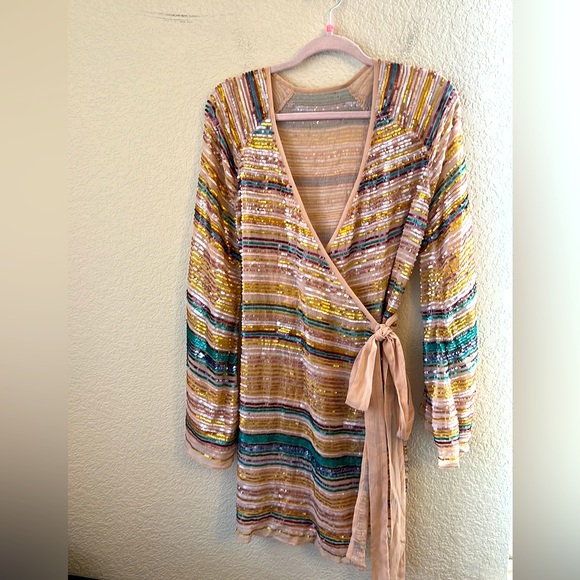 Tularosa Robin Dress sequins. Would be cute for New Year’s Eve party. - Picture 3 of 10